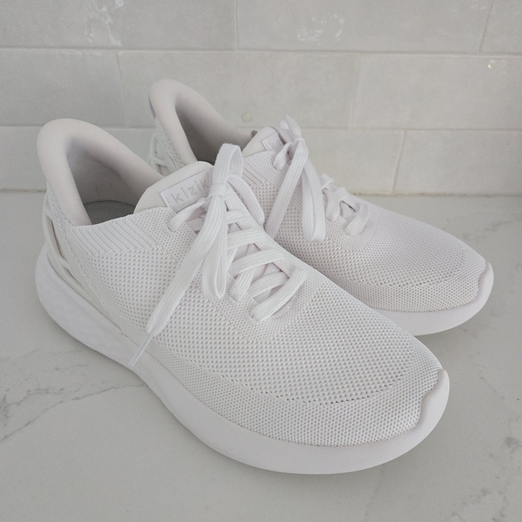 Kizik Athens Hands Free Knit Sneaker Slip On Laces White Women's Size 7.5 WIDE - Picture 2 of 8